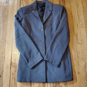 Emporio Armani women's blazer. Grey. Size 42 (Italy) fits like US 32/34